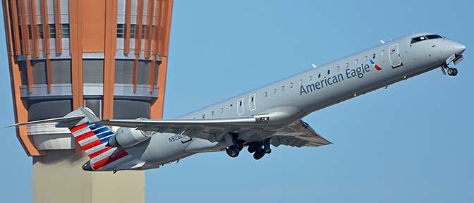American Easgle Canadair CRJ-900ER N926LR, Phoenix Sky Harbor, October 16, 2017